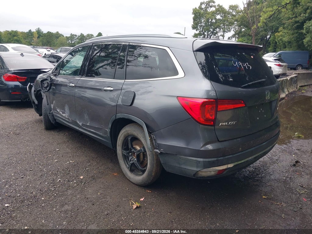 2016 Honda Pilot Elite photo 3