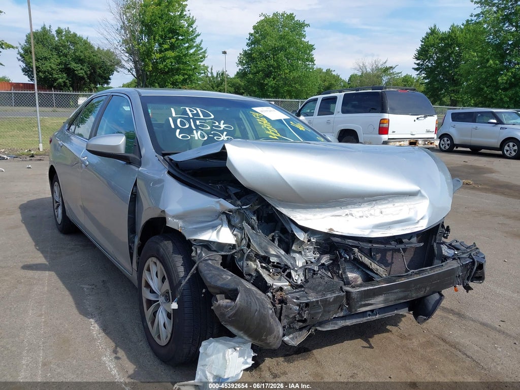 2017 TOYOTA CAMRY