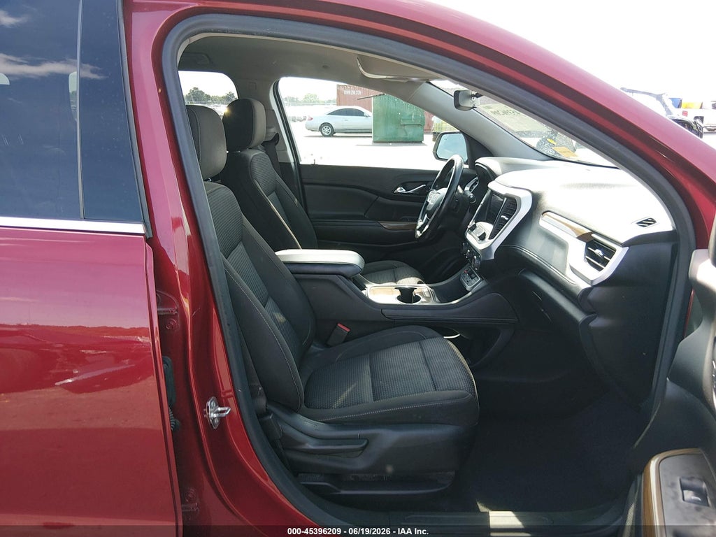 2020 GMC Acadia FWD SLE photo 5