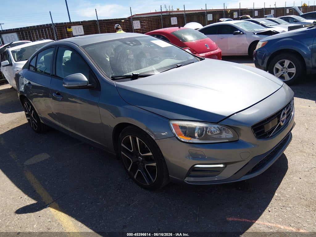 2017 VOLVO S60