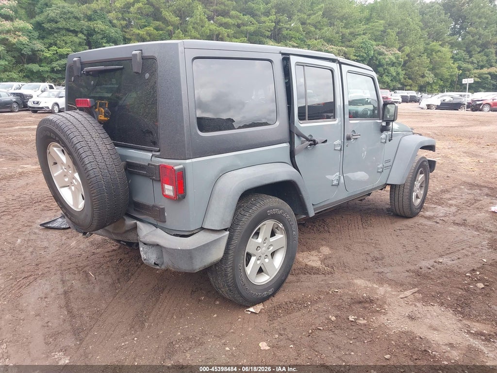 2015 Jeep Wrangler Unlimited Sport photo 4