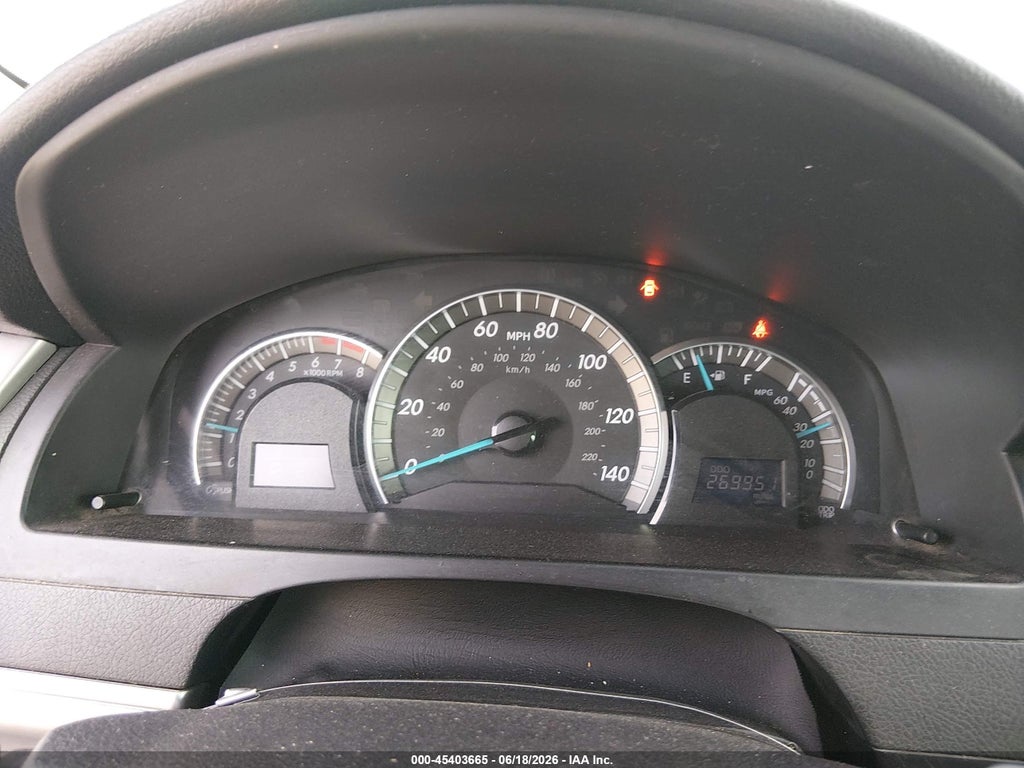 2013 Toyota Camry SE photo 7