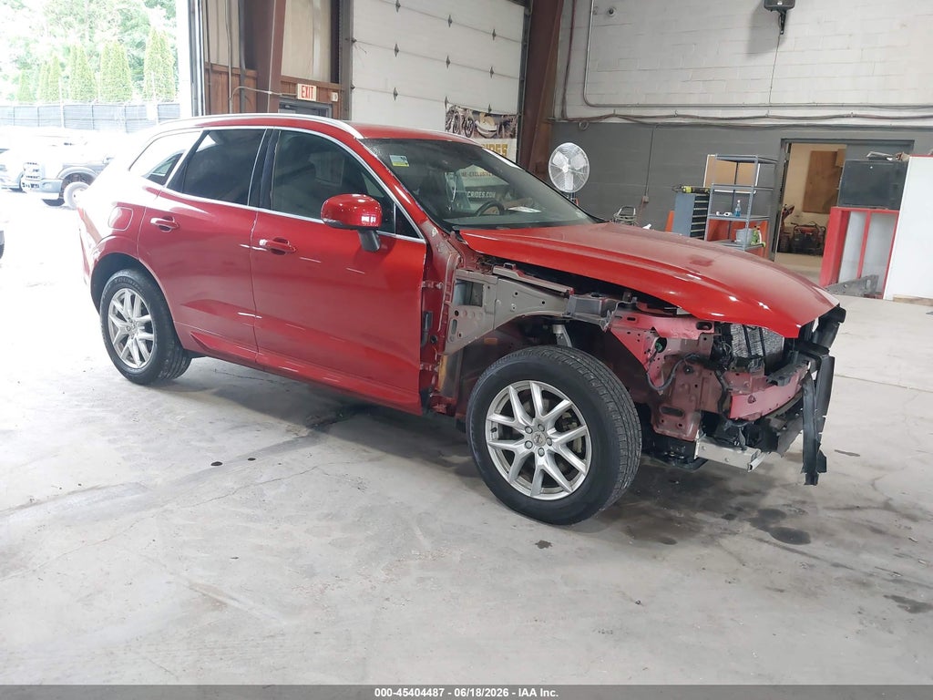 2020 VOLVO XC60