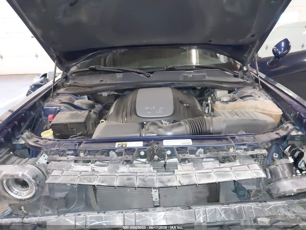 2015 Dodge Challenger R/T photo 10