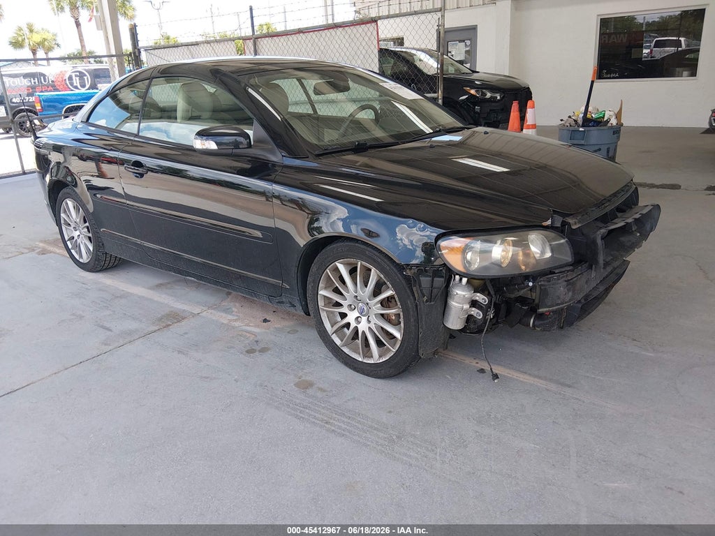 2009 VOLVO C70