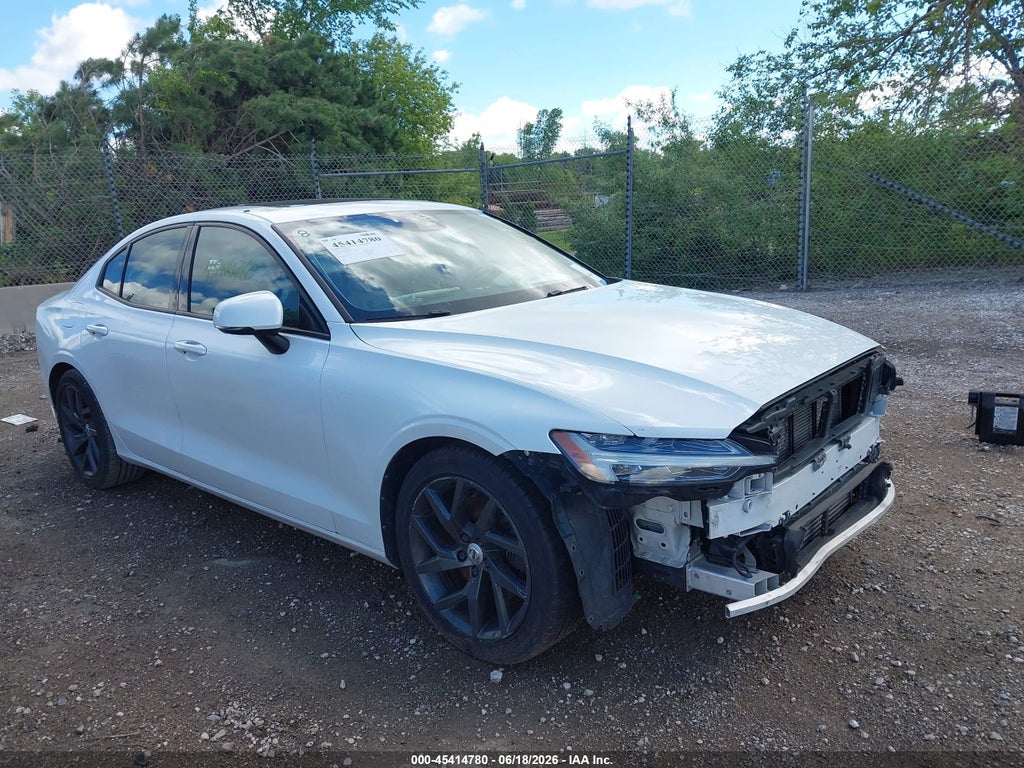 2020 VOLVO S60