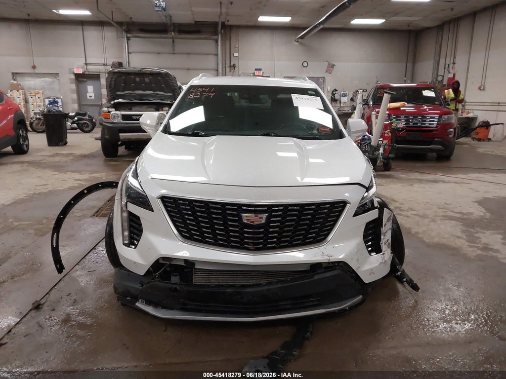 2019 Cadillac XT4 Premium Luxury photo 6