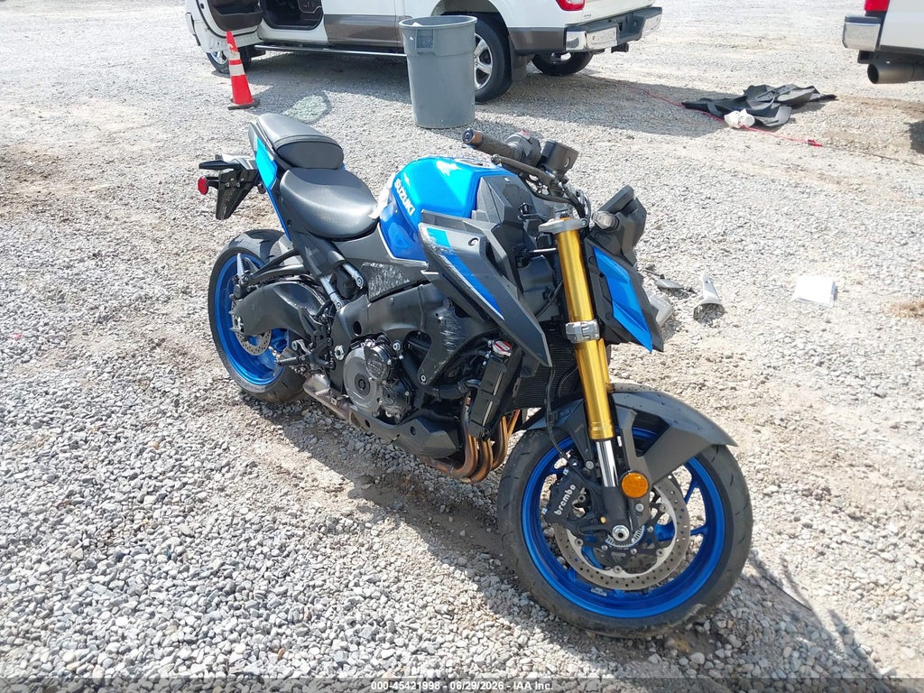2026 SUZUKI GSX-S1000