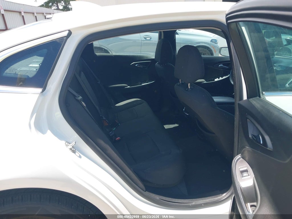 2021 Chevrolet Malibu FWD LT photo 8