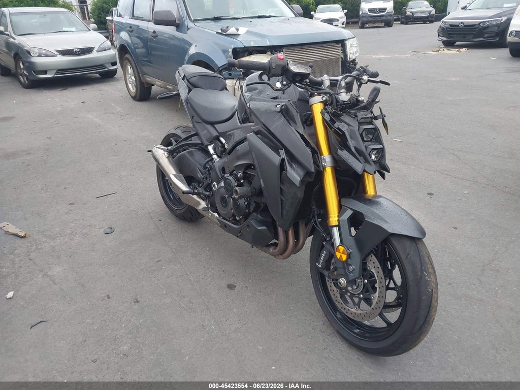 2023 SUZUKI GSX-S1000