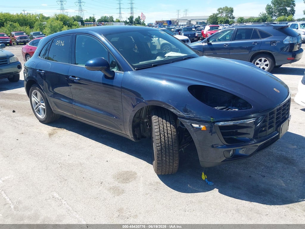 2017 PORSCHE MACAN