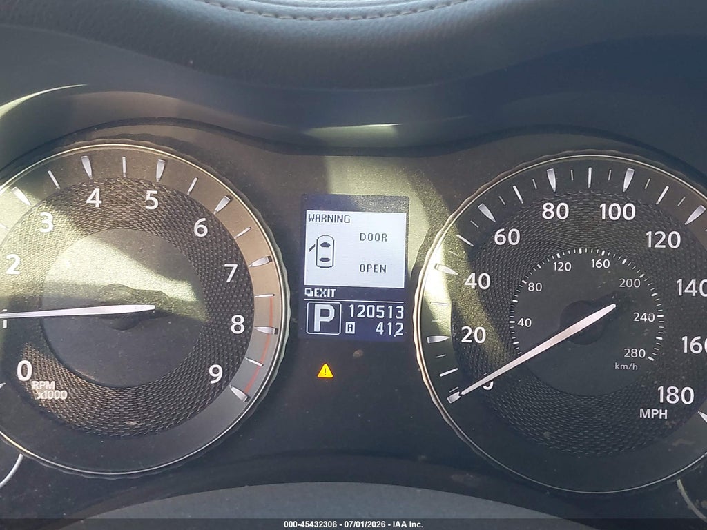 2011 Infiniti M37X photo 7