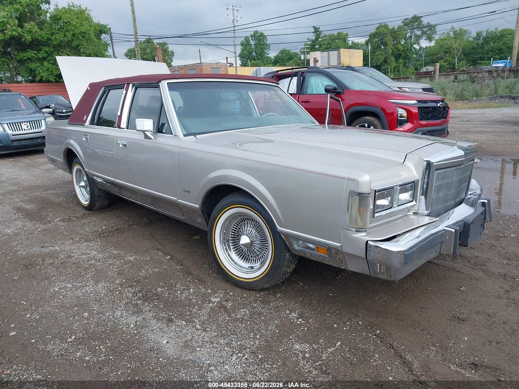 1988 LINCOLN TOWN CAR