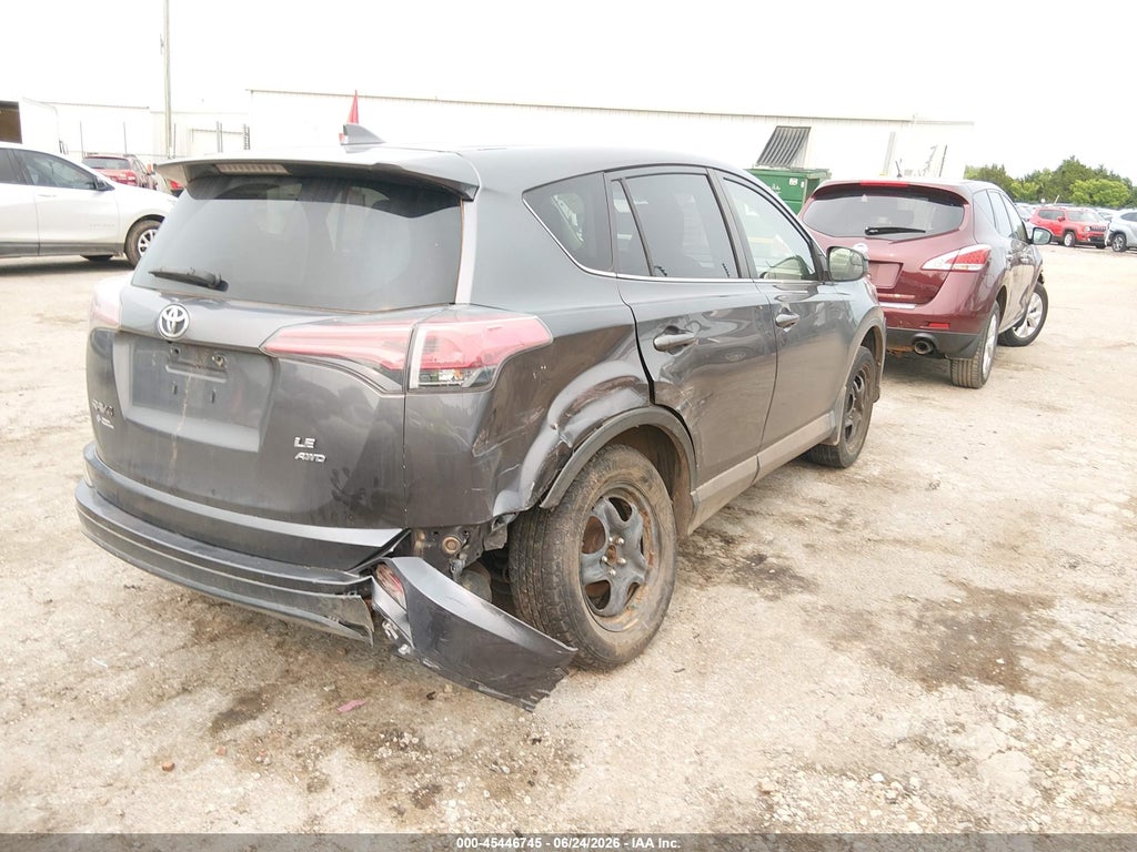 2018 Toyota RAV4 LE photo 4