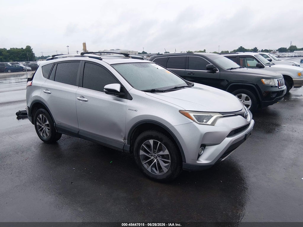 2016 Toyota RAV4 Hybrid XLE photo 1