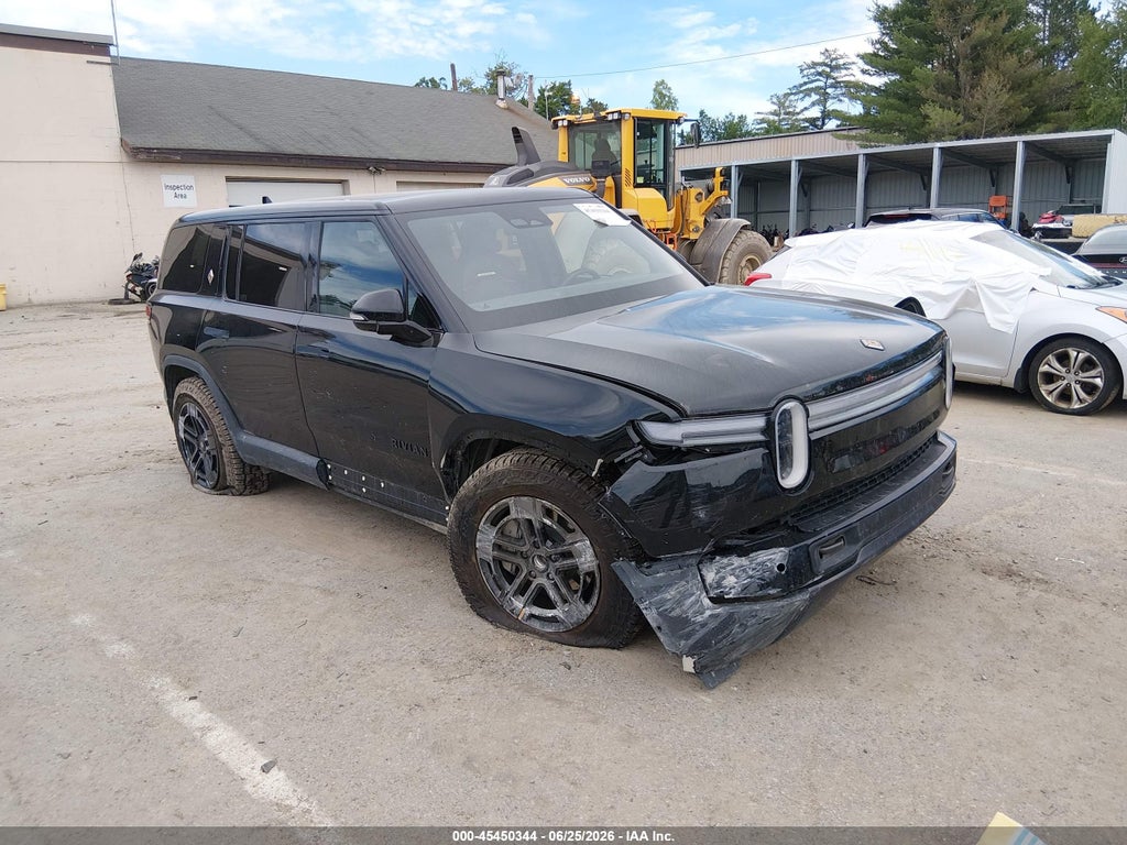 2026 RIVIAN R1S