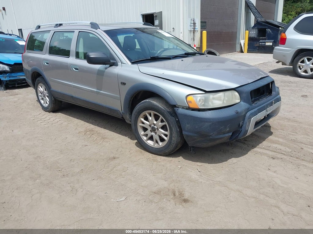 2005 VOLVO XC70