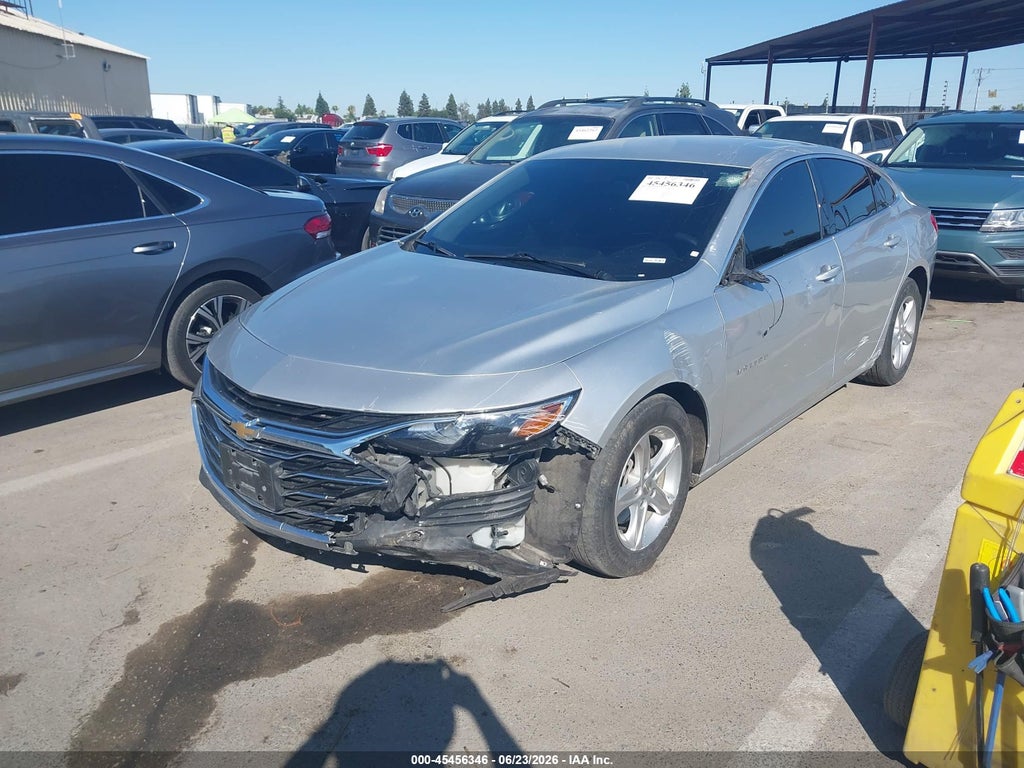 2022 Chevrolet Malibu FWD 1FL photo 2