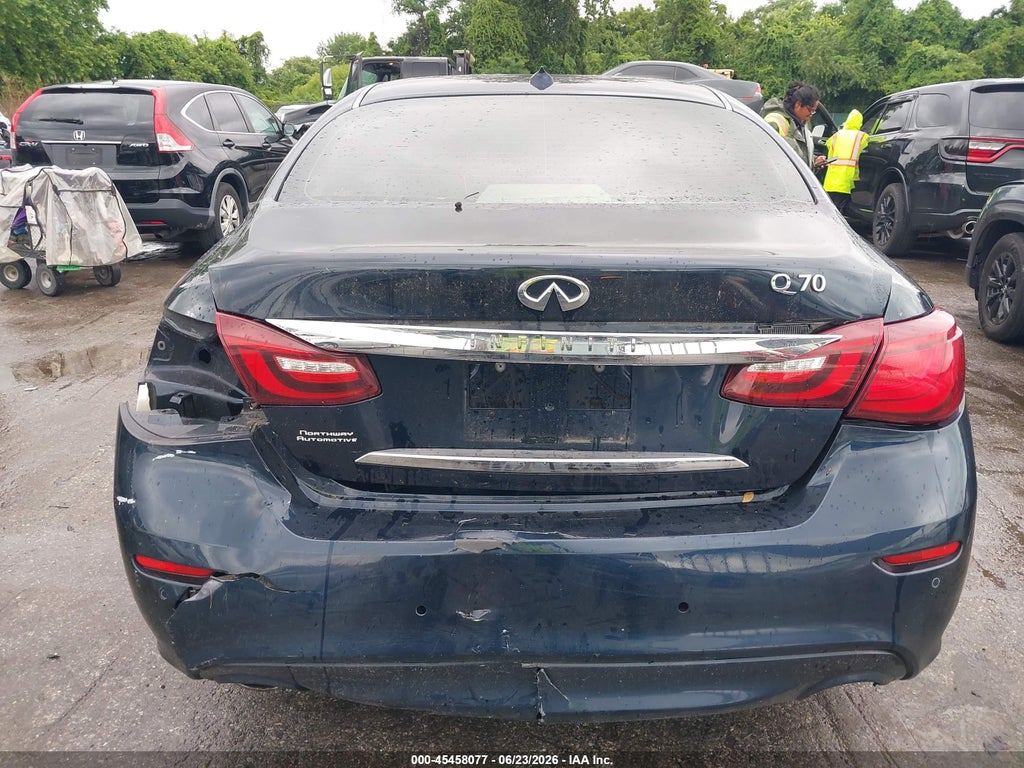 2017 Infiniti Q70 3.7 photo 6