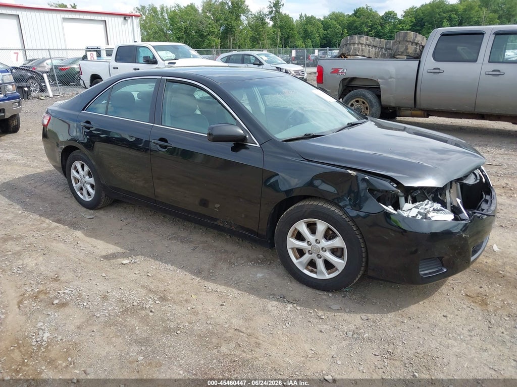 4T1BF3EK8BU131672 2011 TOYOTA CAMRY photo no. 1