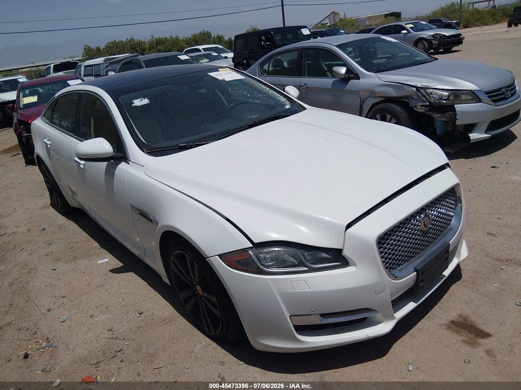 2016 JAGUAR XJ