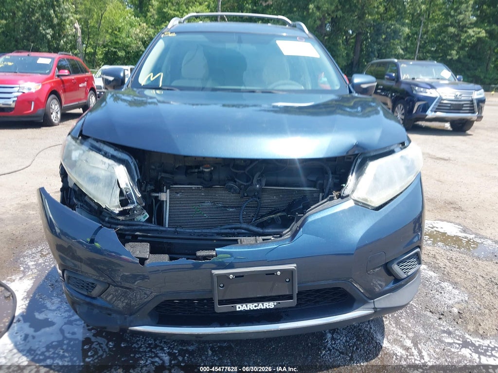 2015 Nissan Rogue SV photo 6
