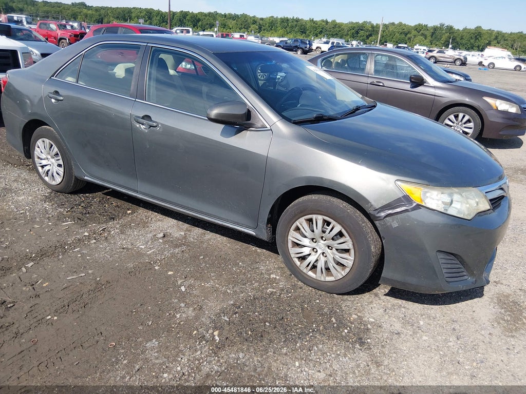 2014 TOYOTA CAMRY