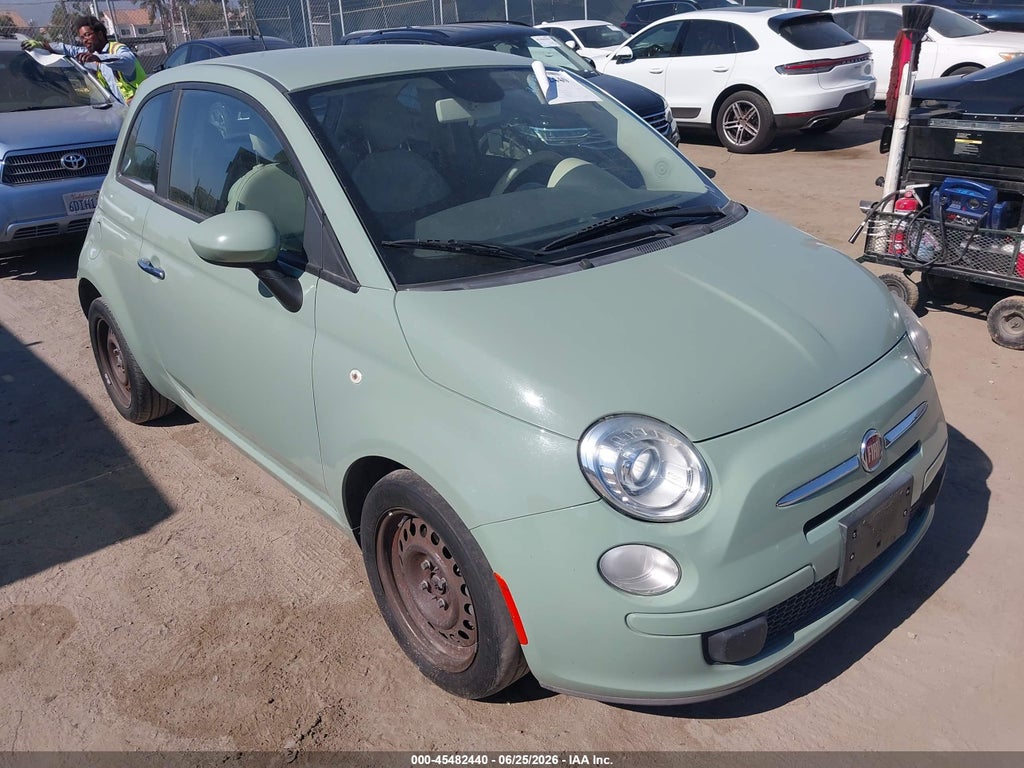 2013 FIAT 500
