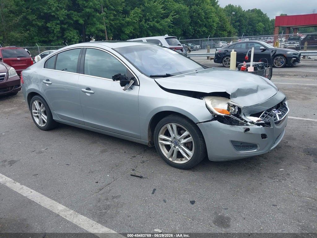 2013 VOLVO S60