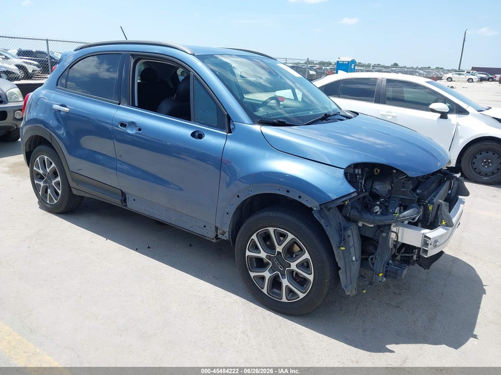2017 FIAT 500X