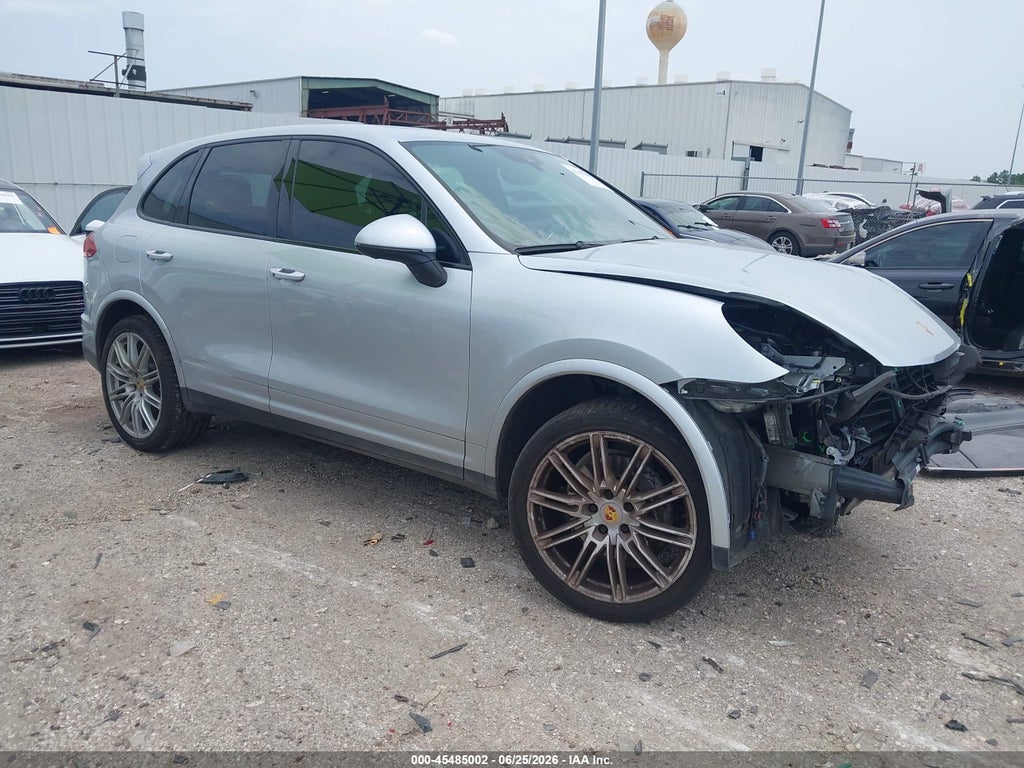 2018 PORSCHE CAYENNE