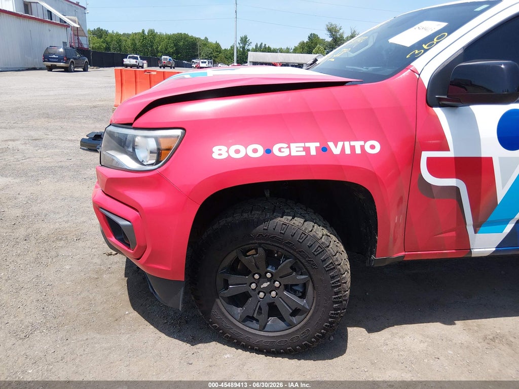 2022 Chevrolet Colorado 4WD Short Box Z71 photo 6
