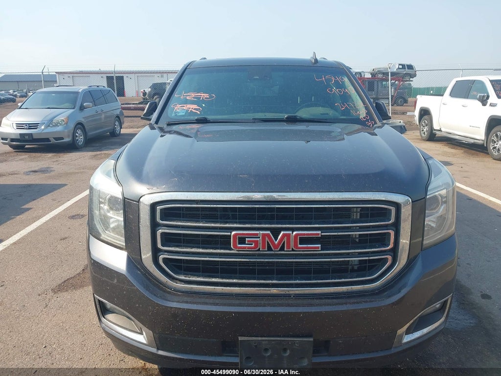 2016 GMC Yukon XL SLT photo 6