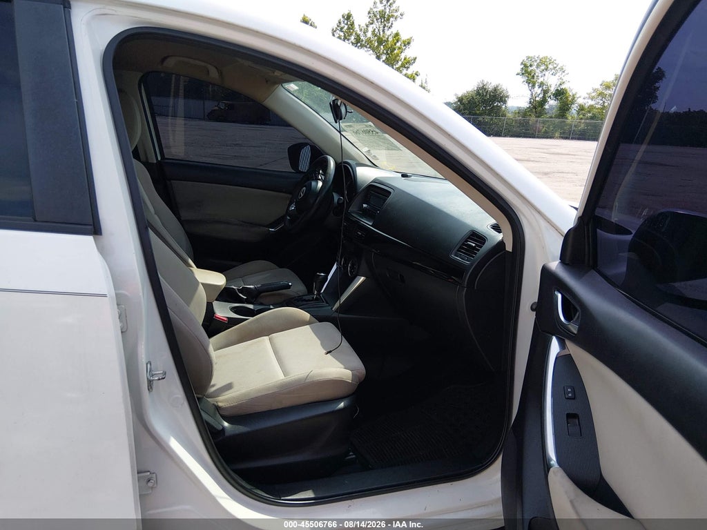 2013 Mazda CX-5 Sport photo 5