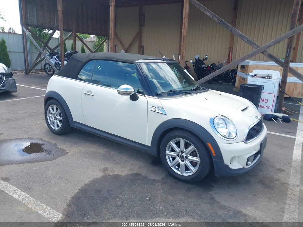 2011 MINI COOPER S