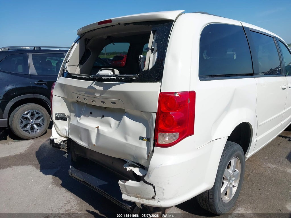 2012 Dodge Grand Caravan SXT photo 6