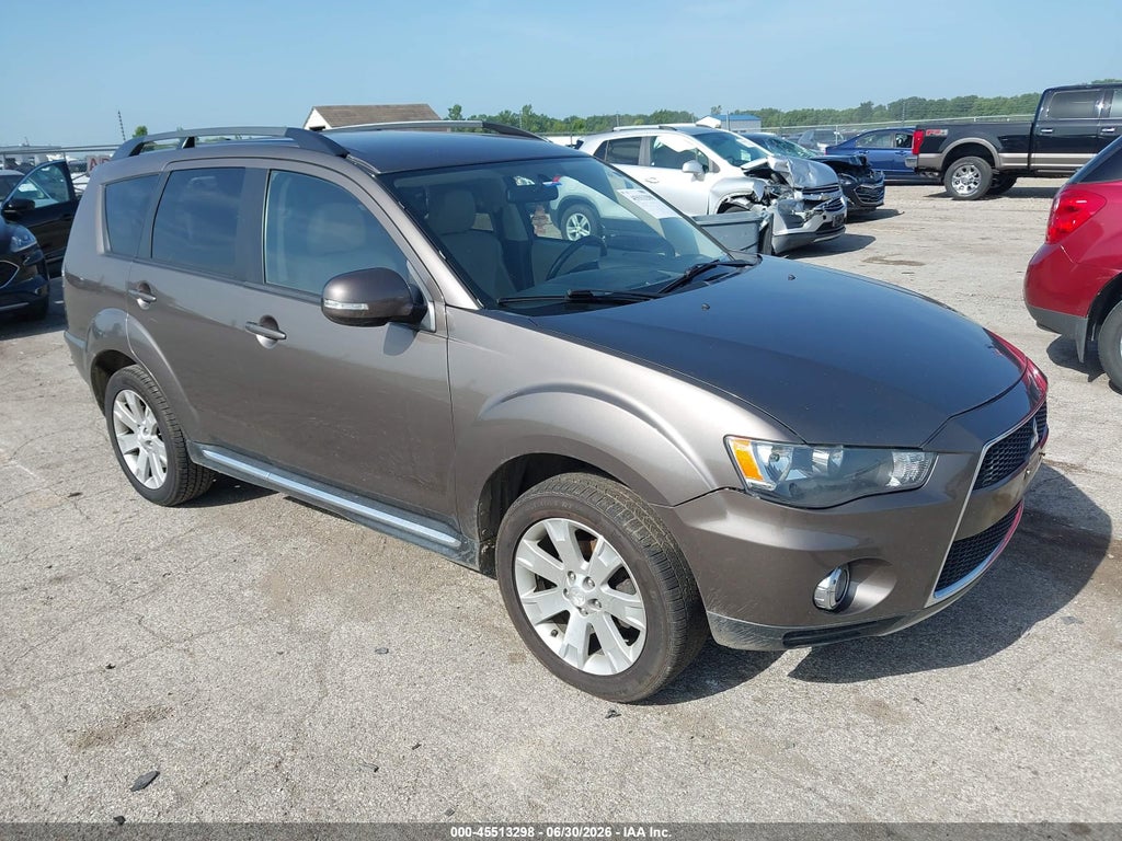 2013 MITSUBISHI OUTLANDER