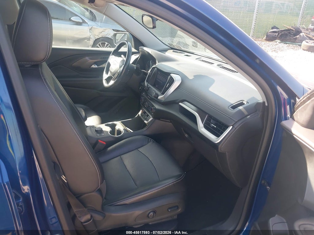 2022 GMC Terrain AWD SLT photo 5