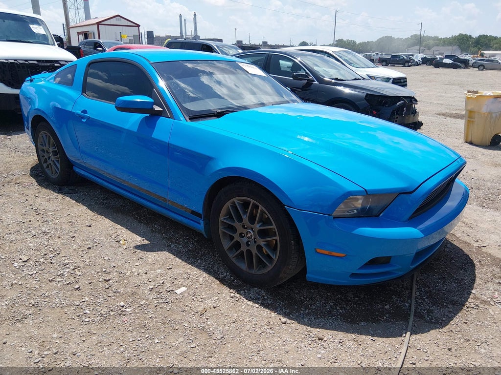2013 FORD MUSTANG