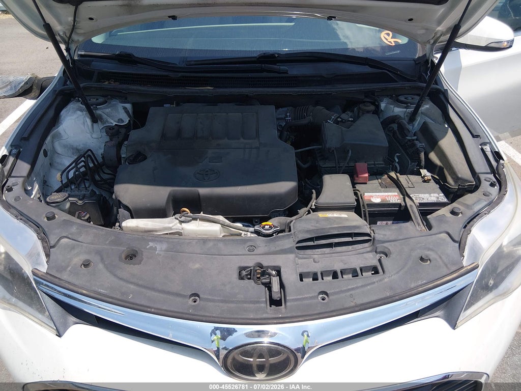2018 Toyota Avalon XLE photo 10