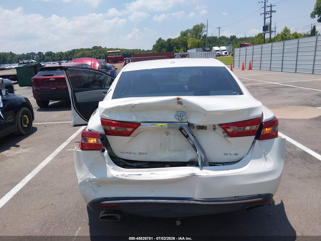 2018 Toyota Avalon XLE photo 6