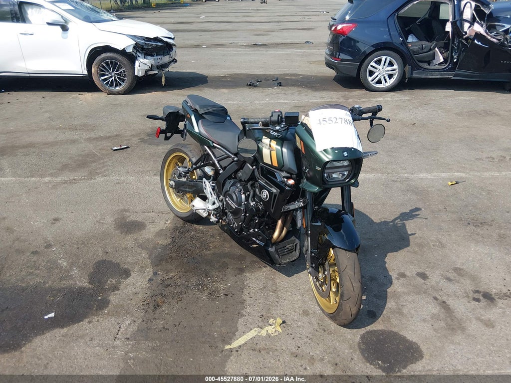 2026 SUZUKI GSX800