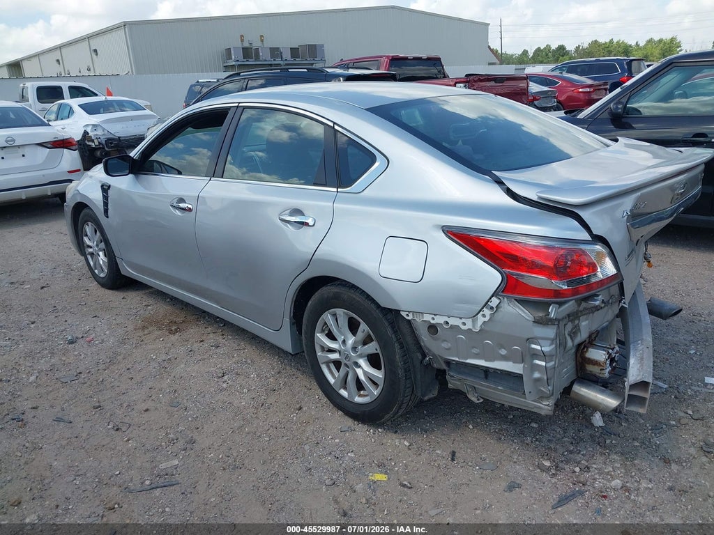 2014 Nissan Altima 2.5 S photo 3
