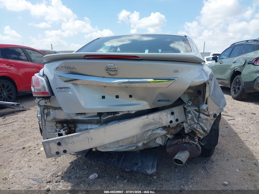 2014 Nissan Altima 2.5 S photo 6