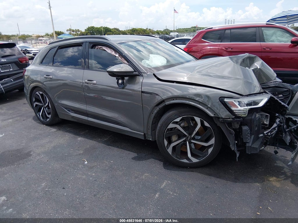 2024 AUDI Q8 E-TRON