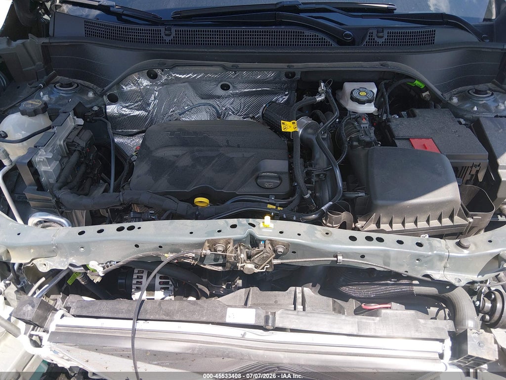 2026 Chevrolet Trax FWD LT photo 10