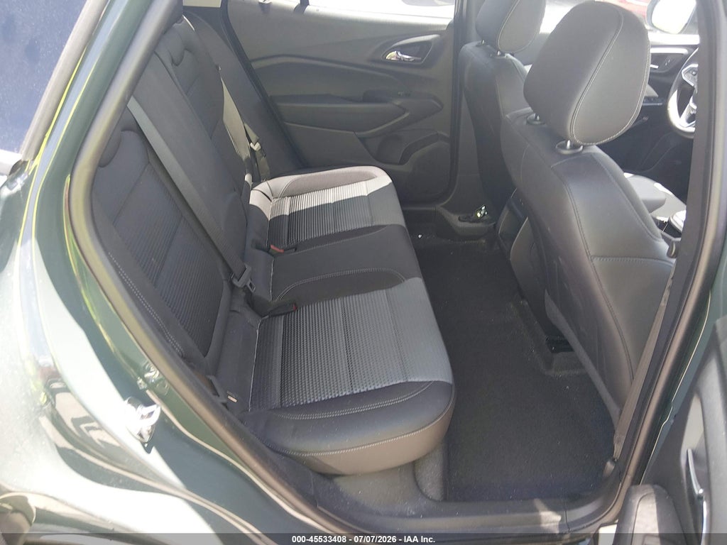 2026 Chevrolet Trax FWD LT photo 8