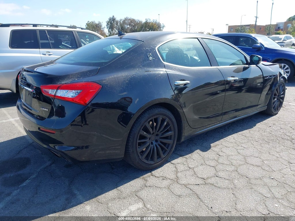 2020 Maserati Ghibli photo 4