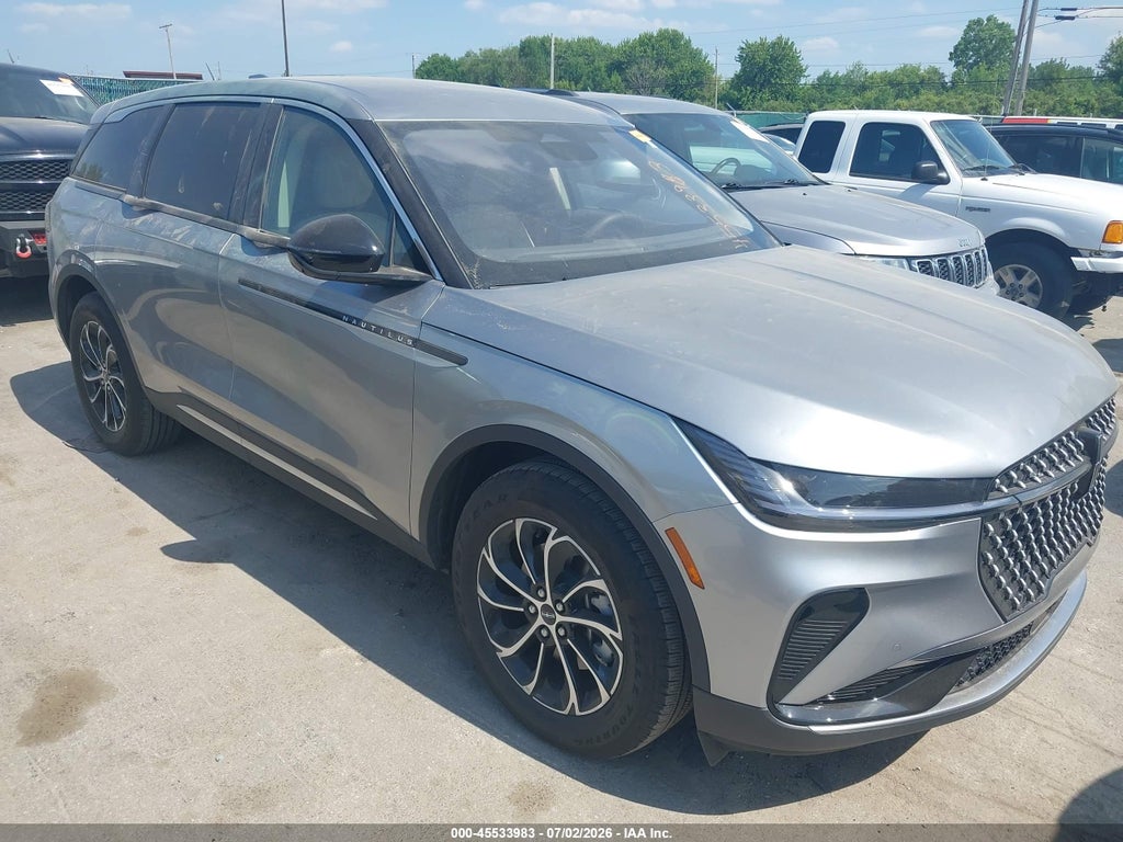 2025 LINCOLN NAUTILUS