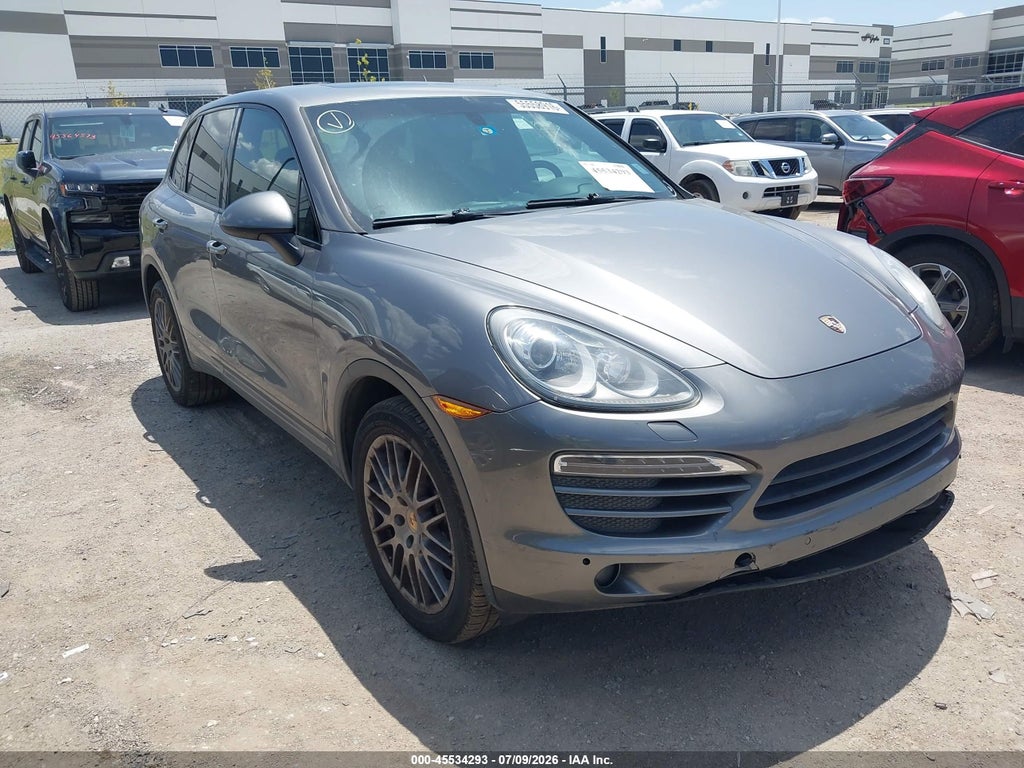 2013 PORSCHE CAYENNE